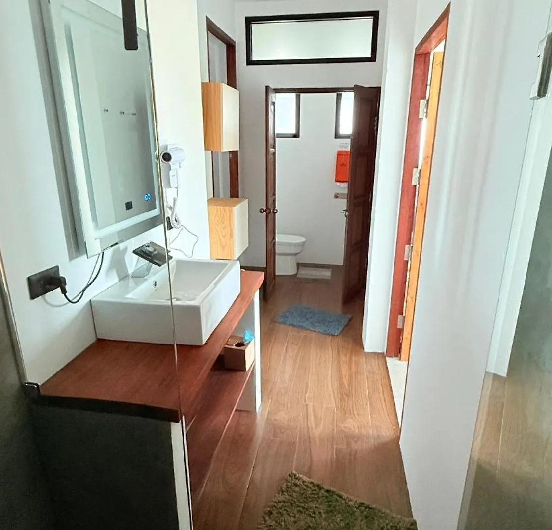 Koh Tao Studios Family Suite 公寓